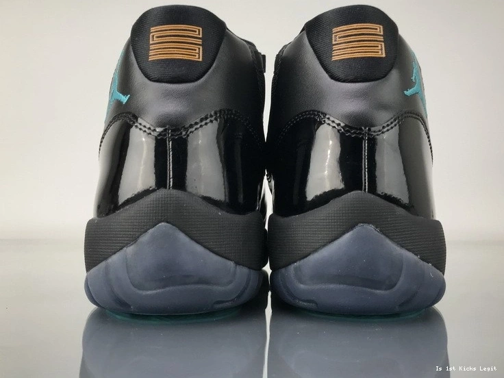 Blue Retro  Air gamma 006 378037- 11 Jordan 0420